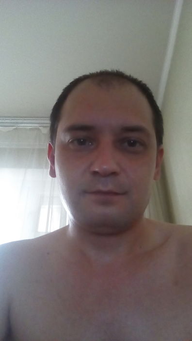 Это я