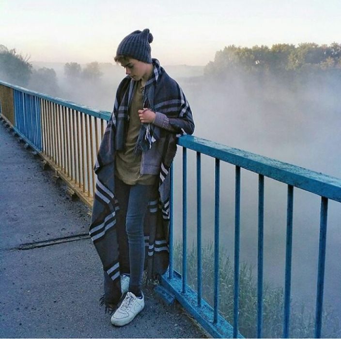 .....................