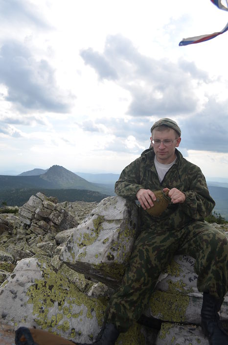 покоритель горных и сексуальных вершин))