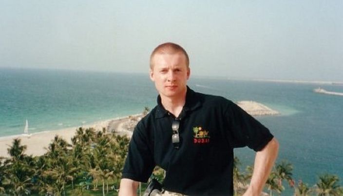 Ищу женщину.