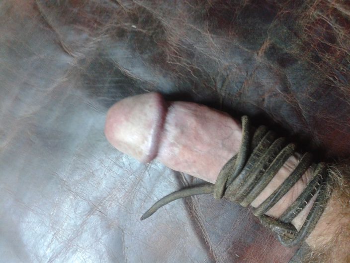 повесился