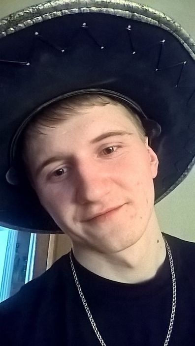 обожаю ковбойские шляпы