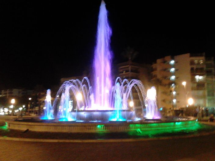 фонтан как из ...