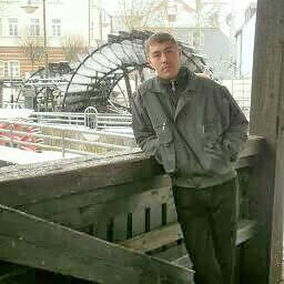 дальше больше