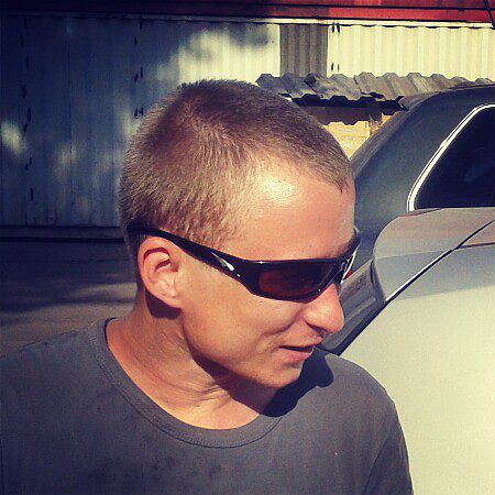 hi girl... I love you