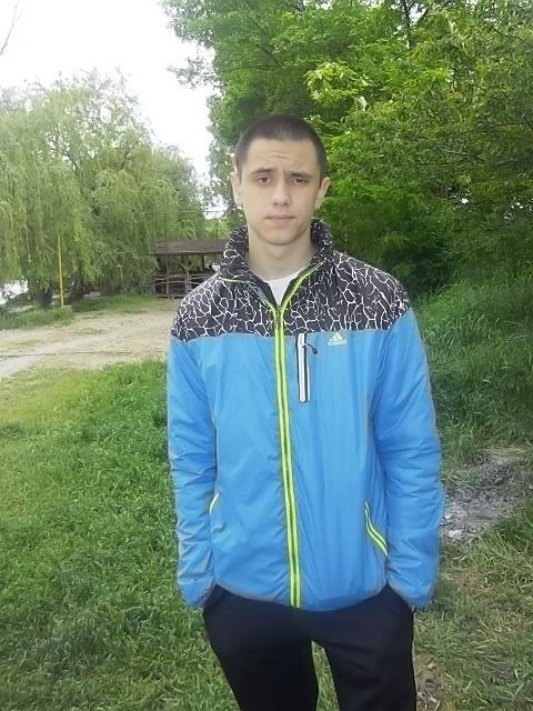 я))))