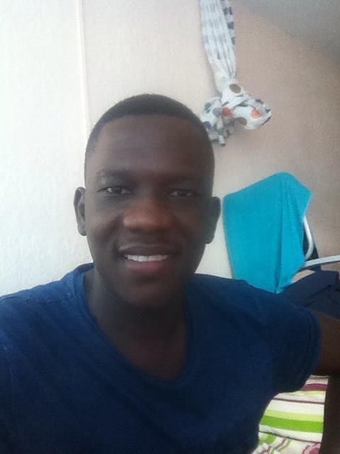 Choose friends to invite to TopFace