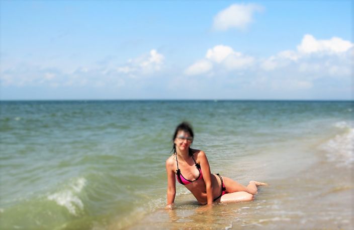 русалка на пляже