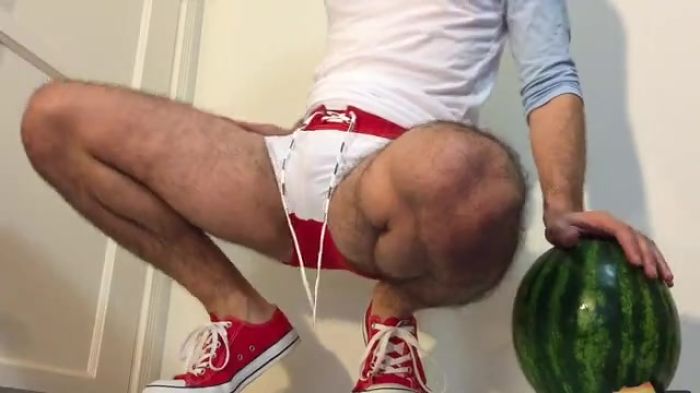 Секс с арбузом