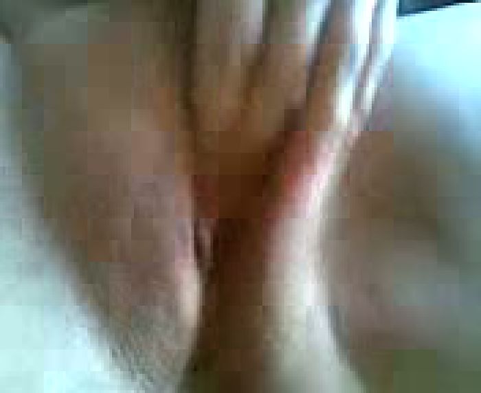 Девочка дрочит