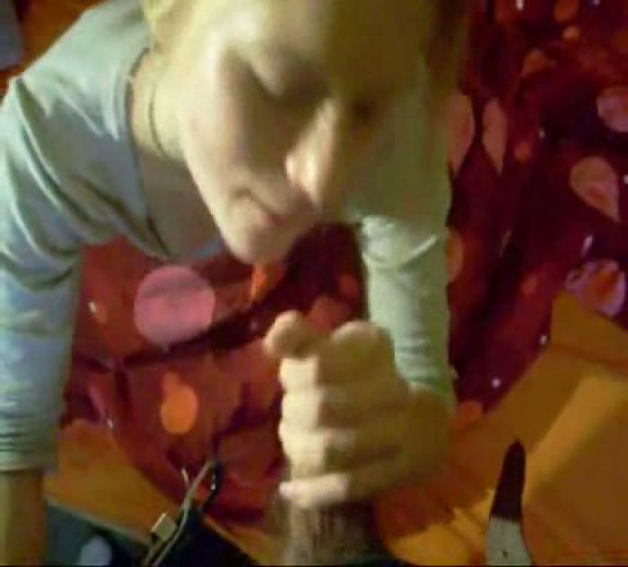 Blonde jerked and sucked