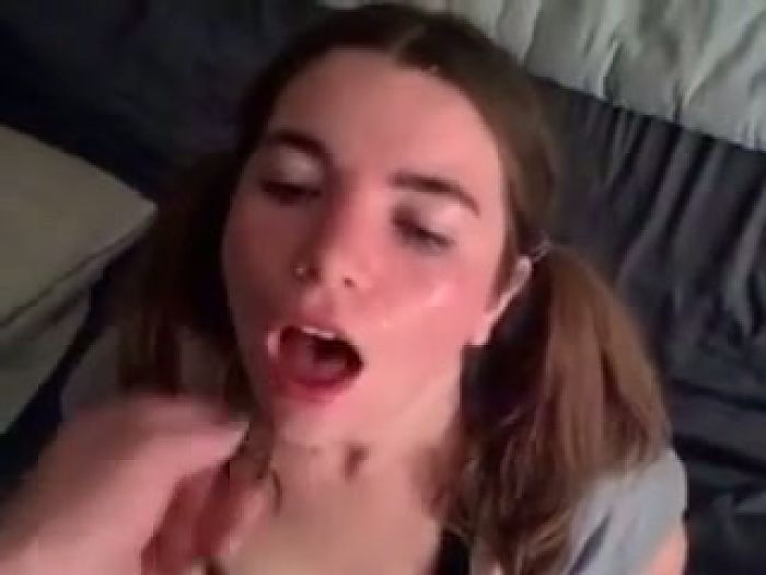 Brunette gets a load on her face