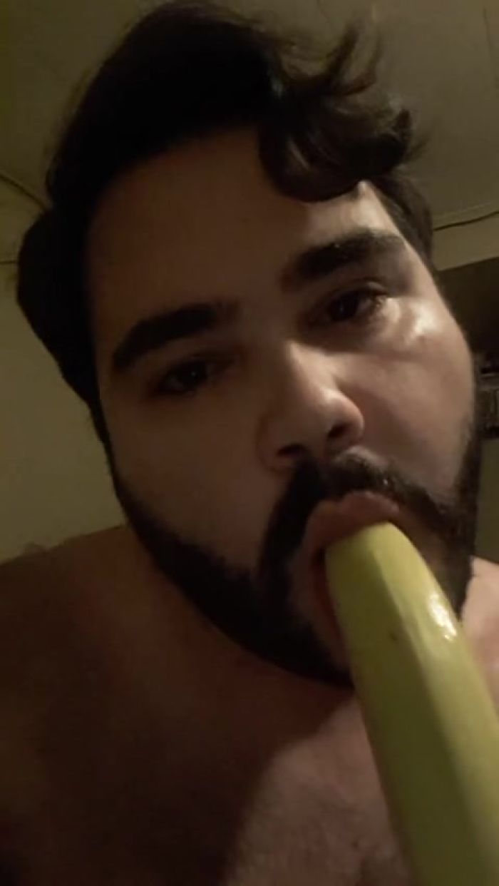 Заглотил банан