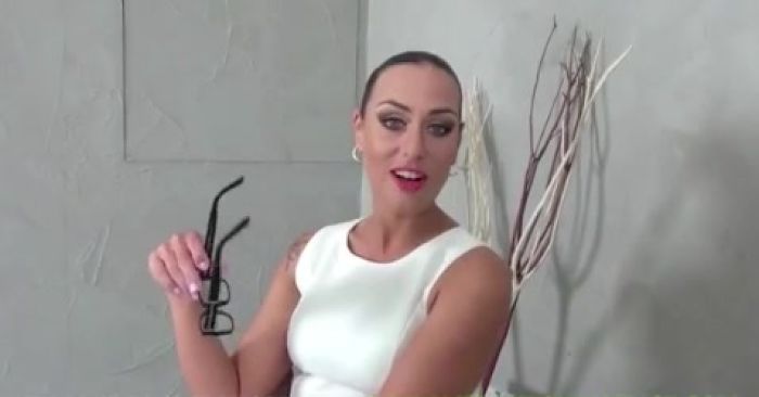 отлизал шикарной телочке