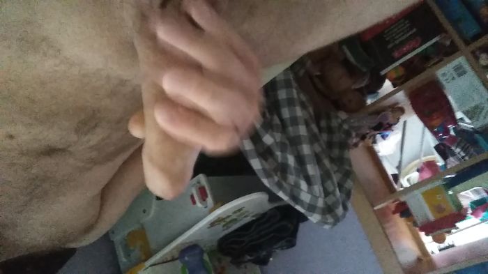 Утренний стояк!) Кто вылижет?)