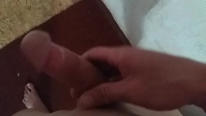 Пишите.буду рад общению,с адекват.девушкой.