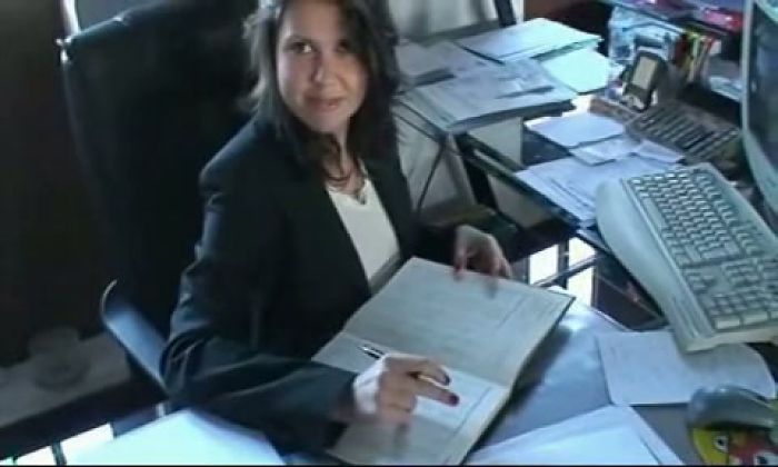 Office slut sucked a dick