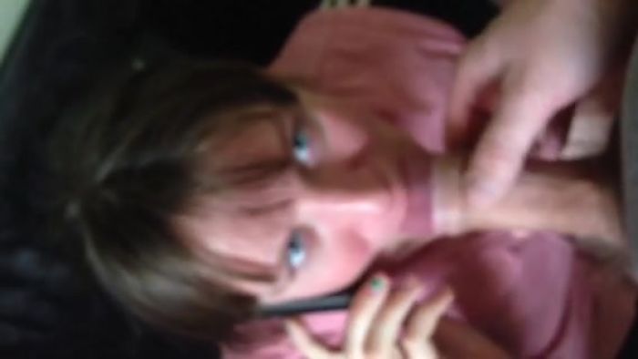 Sexwife берет в рот!