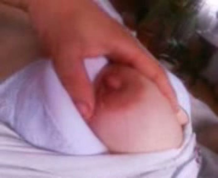 незнакомец мой был.так классно чувствовать себя шлюхой.