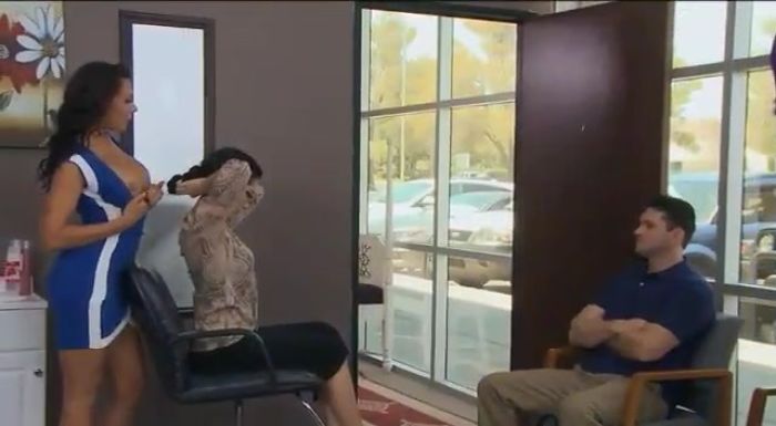 Секс в салоне красоты