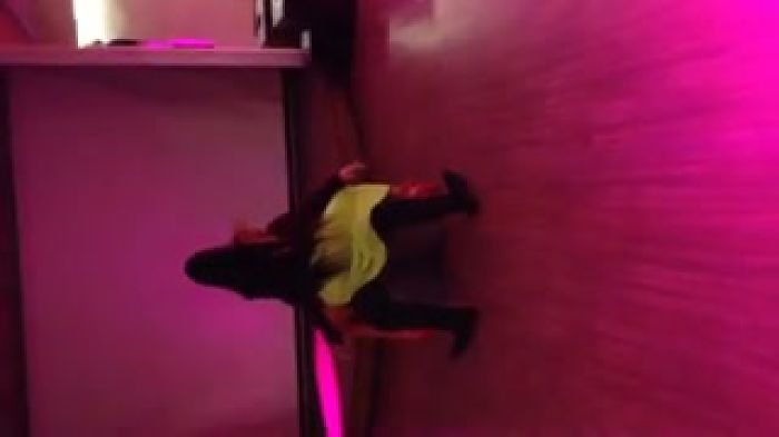 на стриптизе