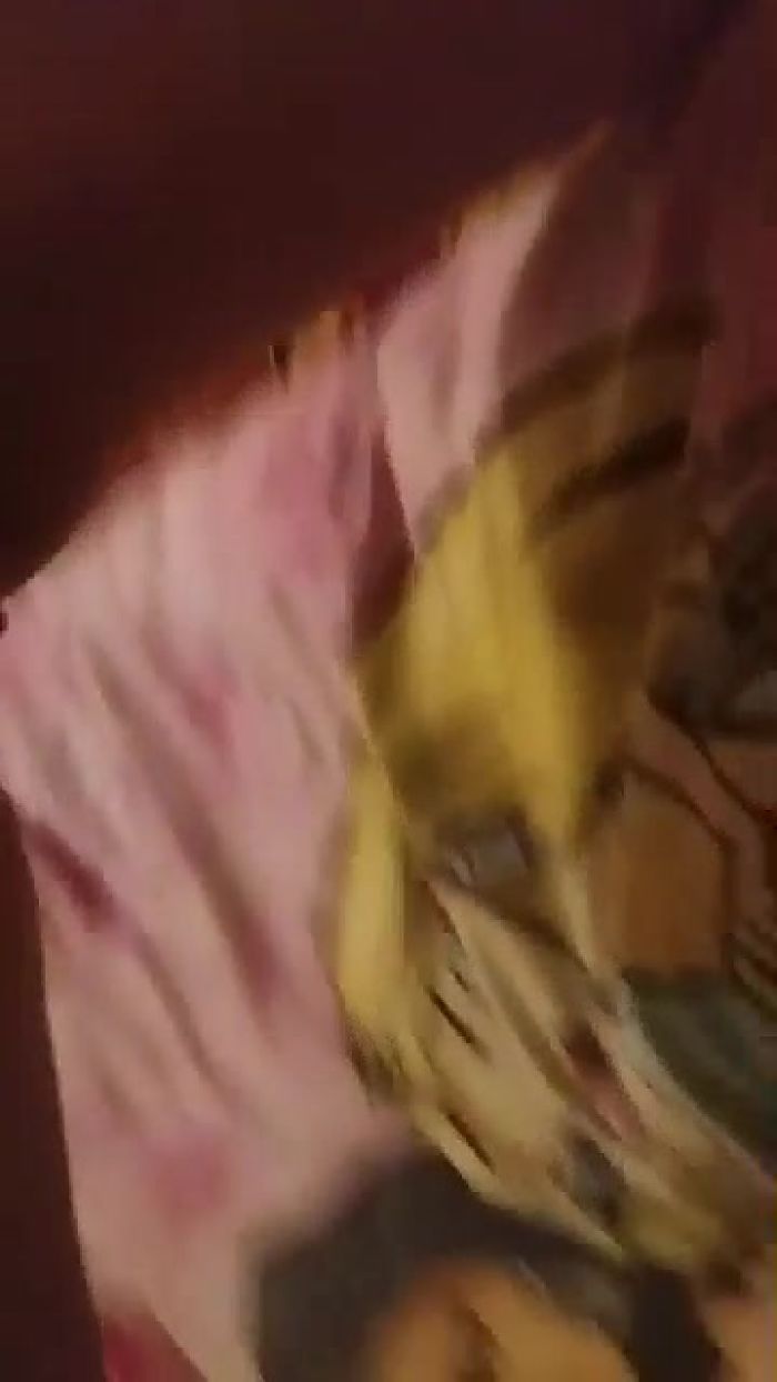 Кто меня хочет я вся горю